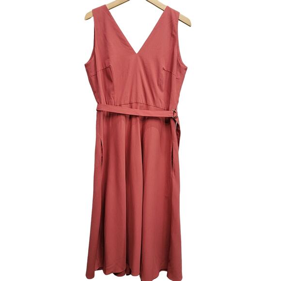 AKRIS PUNTO D-RING BELTED V-NECK MIDI WRAP DRESS, SIZE 10 - Picture 2 of 8